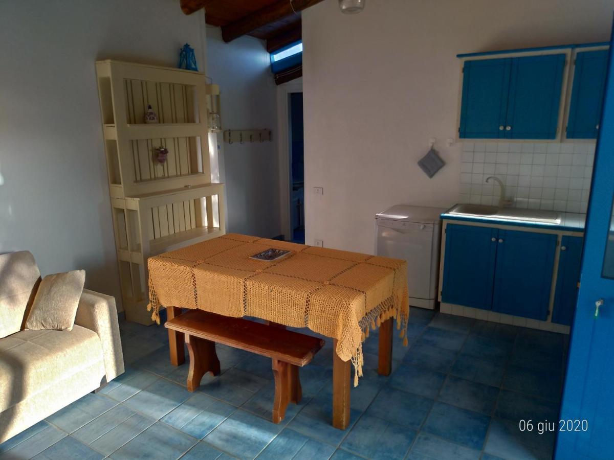 ماراتييا Bed & Breakfast Laino المظهر الخارجي الصورة