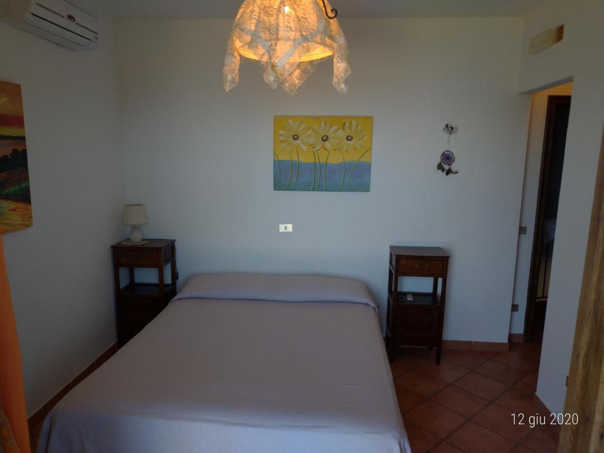 ماراتييا Bed & Breakfast Laino المظهر الخارجي الصورة