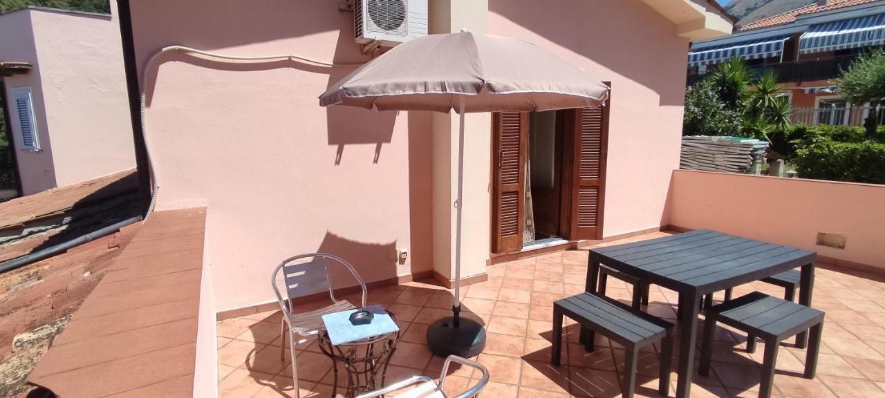 ماراتييا Bed & Breakfast Laino المظهر الخارجي الصورة