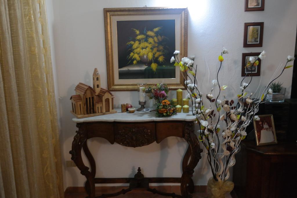 ماراتييا Bed & Breakfast Laino المظهر الخارجي الصورة