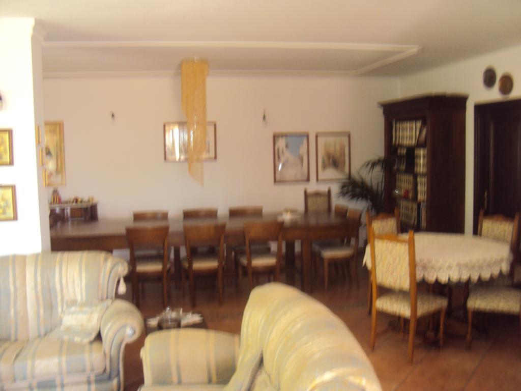 ماراتييا Bed & Breakfast Laino المظهر الخارجي الصورة