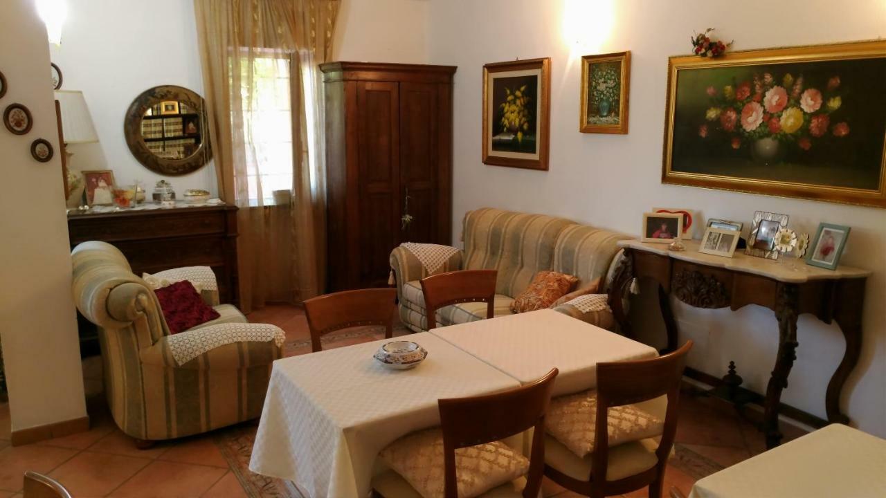 ماراتييا Bed & Breakfast Laino المظهر الخارجي الصورة